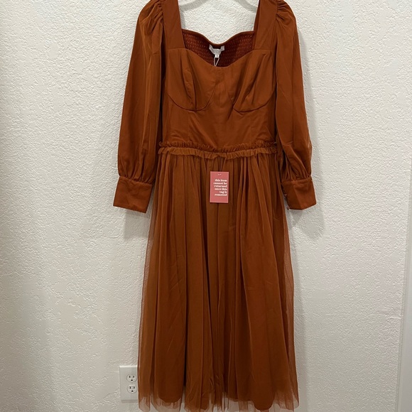 Ivy City Co. Rust Florence Medium Midi Dress - Picture 7 of 12